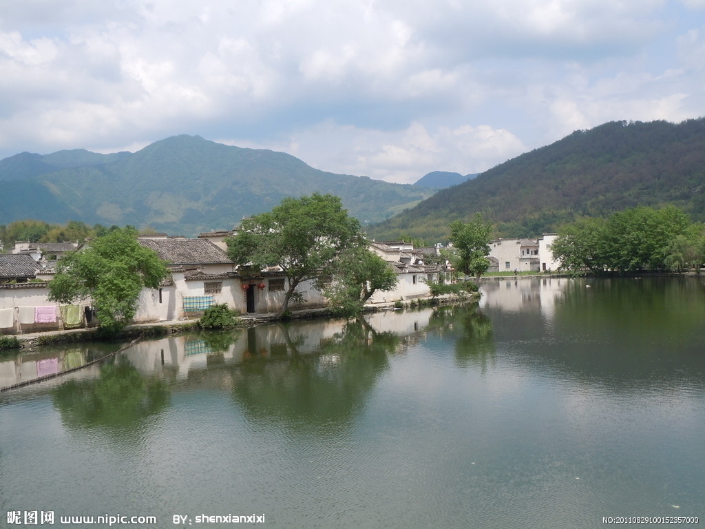 成都-九寨 沟-牟尼沟 休闲双飞5日游